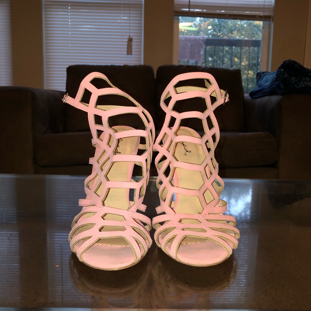 Pink heels